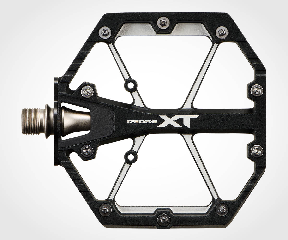 Shimano Deore XT PD-M8240. Imagen: Shimano