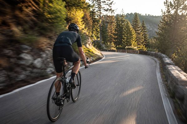 Por qué el cerebro sigue sabiendo montar en bicicleta incluso después de años sin pedalear