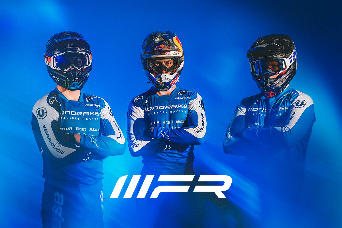 Integrantes del equipo. Imagen: Mondraker Factory Racing DH