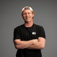 El Pivot Factory Racing presenta su alineación para 2026 con juventud, experiencia y ambición en Descenso