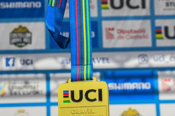 Castellón Gravel Race Orbea 2026: Valverde, Bardet y De Gendt lideran un cartel de lujo en Llucena