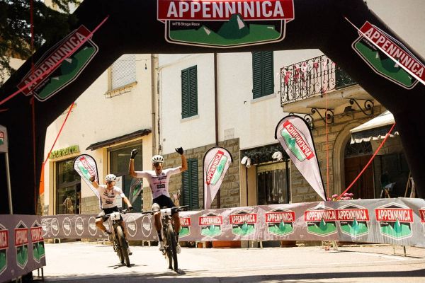 La Appenninica MTB Stage Race 2026 arranca con golpe de autoridad de Saitta y De Souza