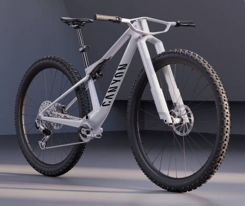 Canyon imagina el futuro del Cross Country con una revolucionaria MTB de 32 pulgadas y manillar biplano