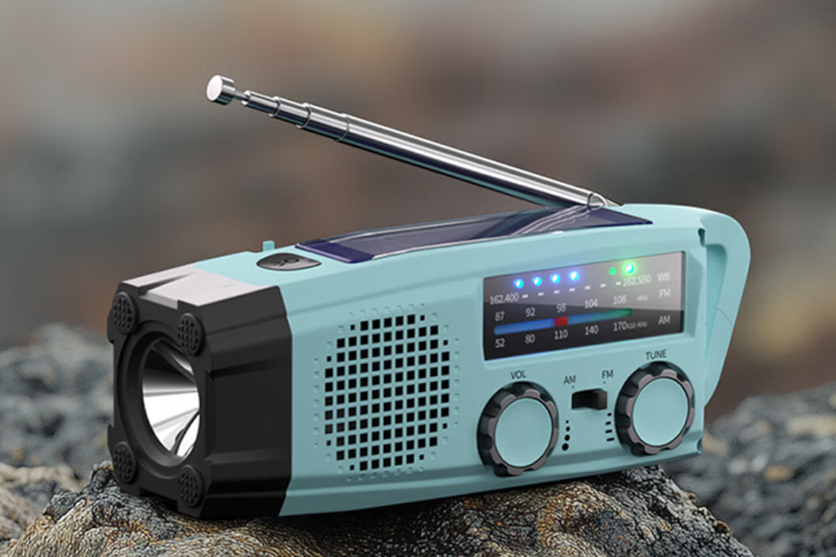 Radio de emergencia portátil. Imagen: Gemmac