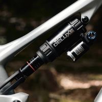 RockShox actualiza los Super Deluxe y Vivid: así cambia su nueva generación de amortiguadores con LinearXL