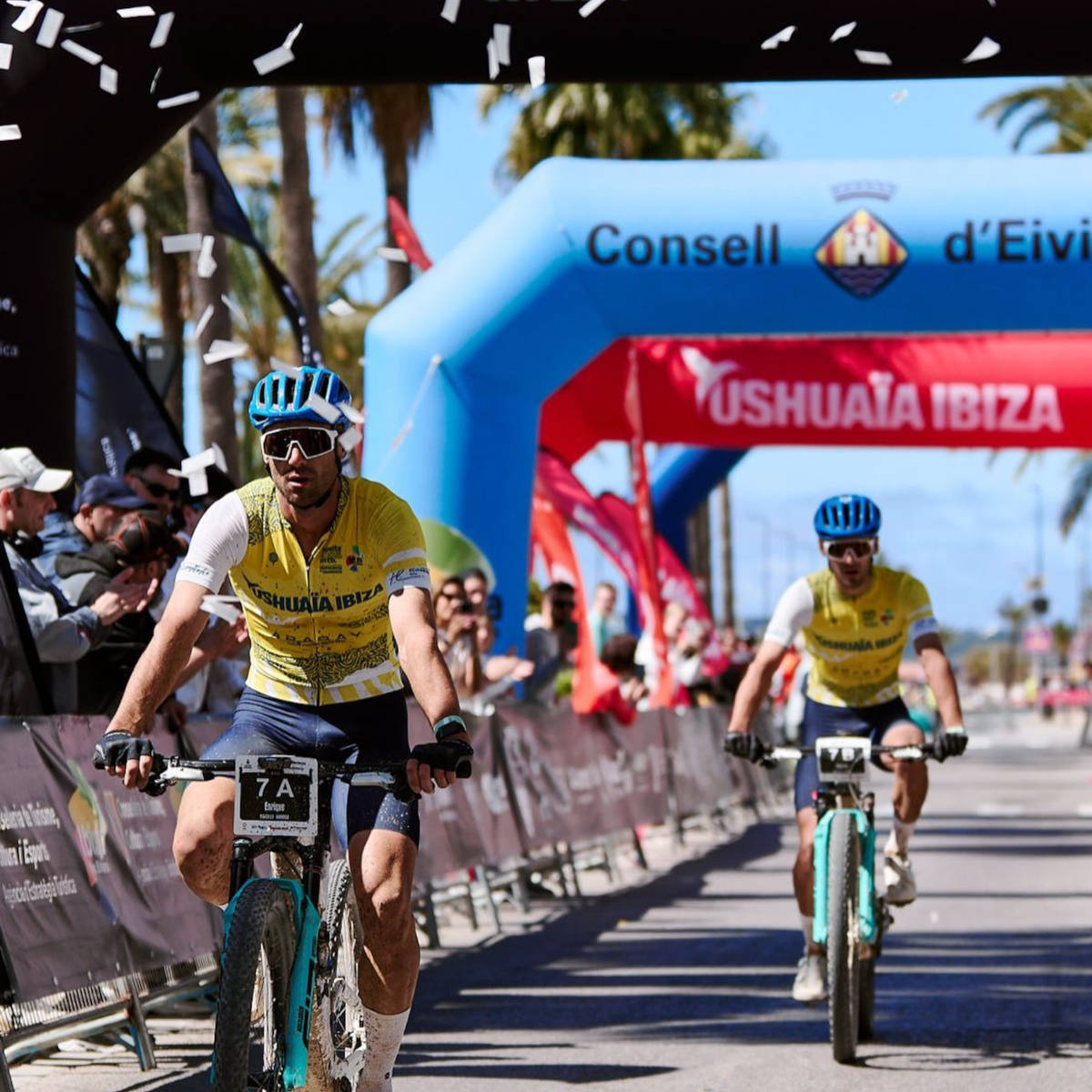 Enrique Morcillo y Alberto Barroso. Imagen: Vuelta a Ibiza MTB