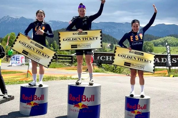 Estíbaliz Sagardoy, Nuria Bosch y Marta Cano impulsan a España en Cheile Gradistei