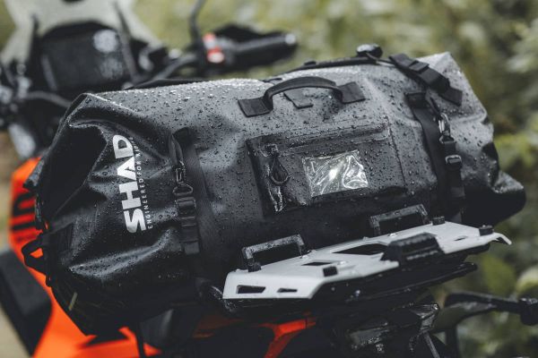SHAD amplía su gama waterproof con los petates SW38 y SW80 para rutas en moto y escapadas outdoor