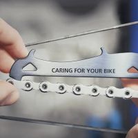 Shimano lanza una promoción para cuidar la transmisión de la bicicleta regalando un medidor de cadena