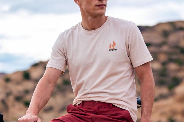 Siroko refuerza su apuesta por el Gravel con una nueva colección de prendas para hombre y mujer