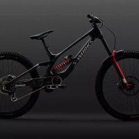 Specialized revoluciona el Descenso con la nueva S-Works Demo 11 y una suspensión que rompe con lo habitual