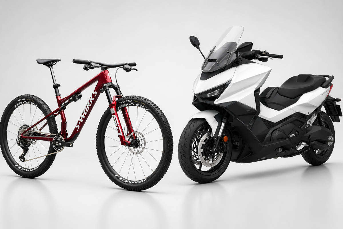 Specialized S-Works Epic 9 y Honda Forza 750. Imagen: TodoMountainBike