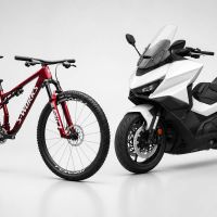 Cuando una bici cuesta más que una moto: así se explica (o no) el auge del MTB de lujo