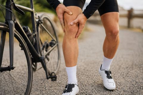 ¿Tomar colágeno ayuda realmente a los ciclistas? Lo que dice la ciencia sobre uno de los suplementos más populares