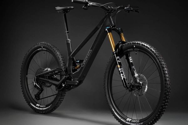 UNNO Mith 2026: más potencia con el nuevo motor Avinox M2S, pero con un límite inesperado