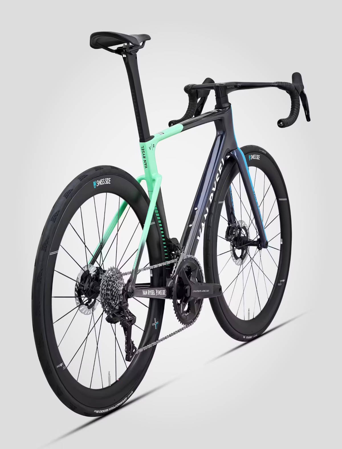 Van Rysel RCR Pro Team Dura Ace DI2 Decathlon-AG2R. Imagen: Decathlon