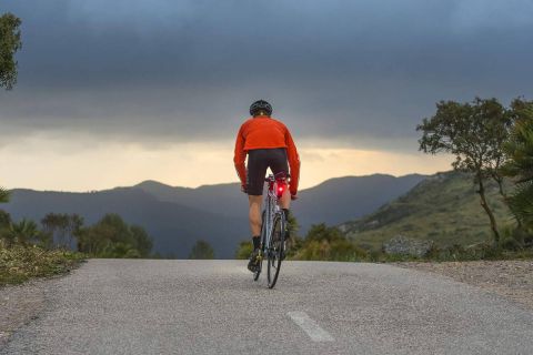 ¿Necesitas un radar trasero para la bici? Situaciones en las que puede ser muy útil