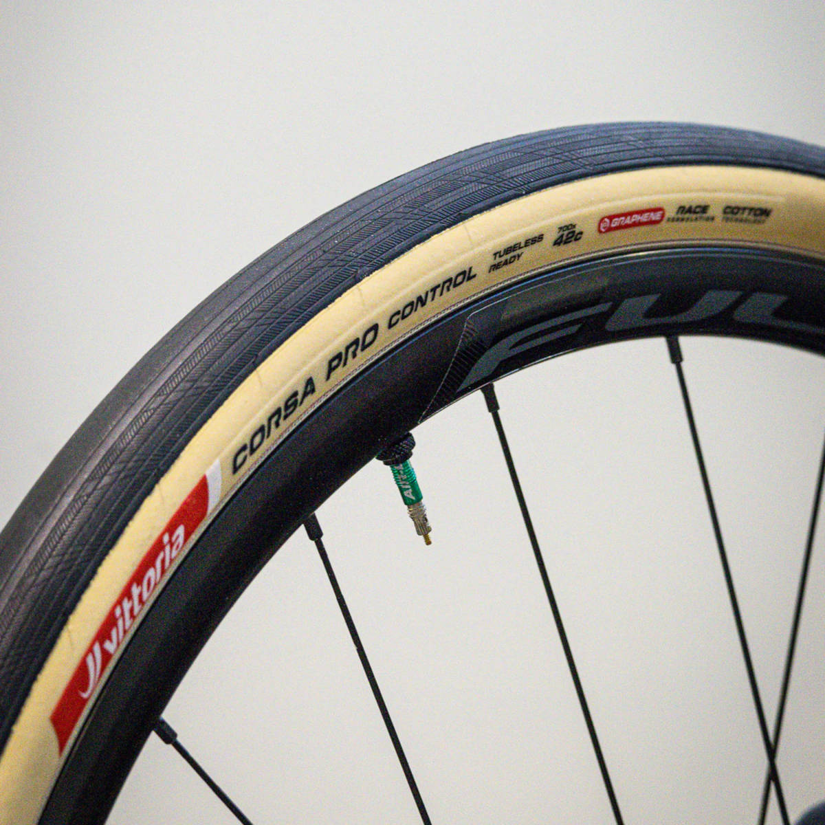 Vittoria Corsa PRO Control. Imagen: Vittoria