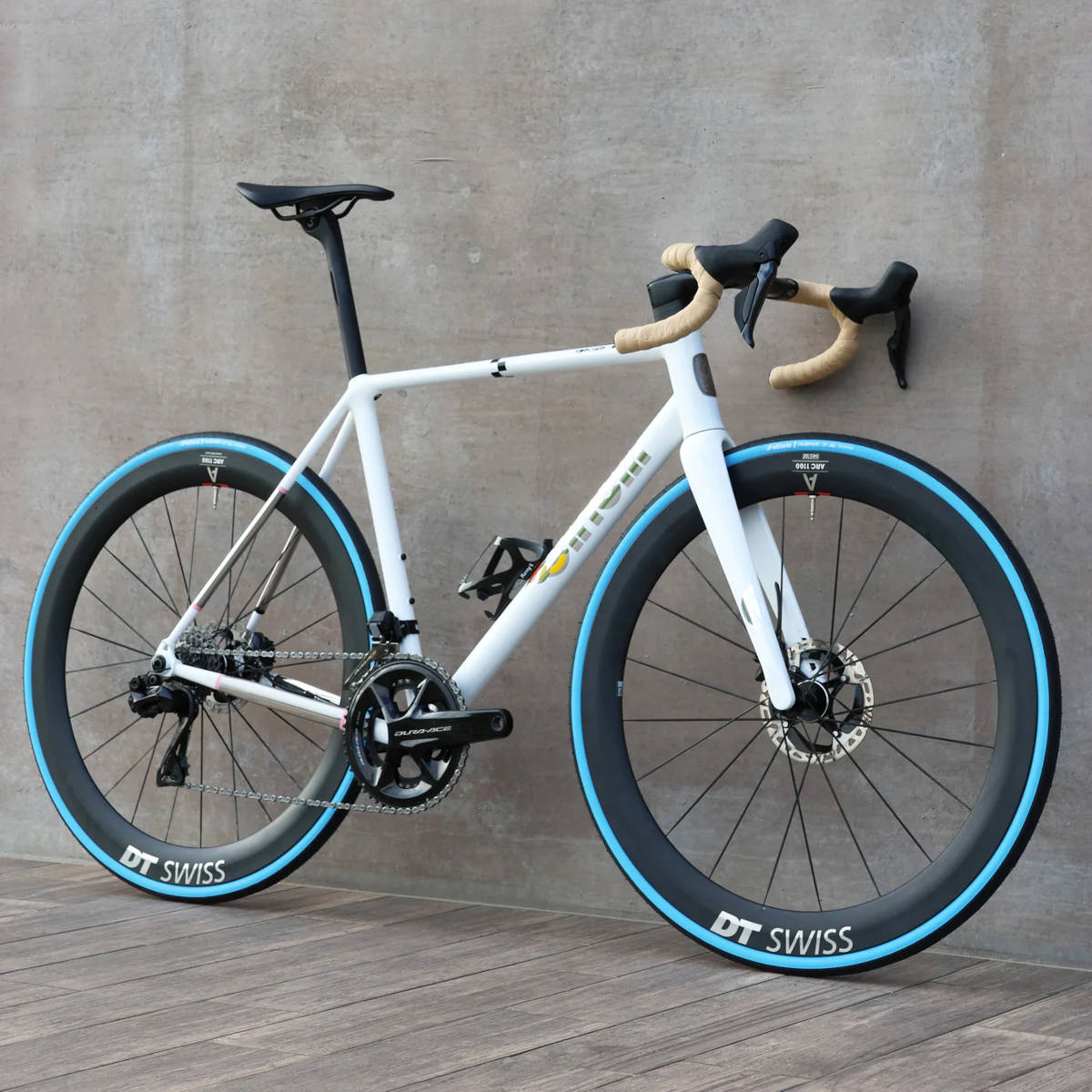 Vittoria Rubino con flancos de color negro o . Imagen: Vittoria