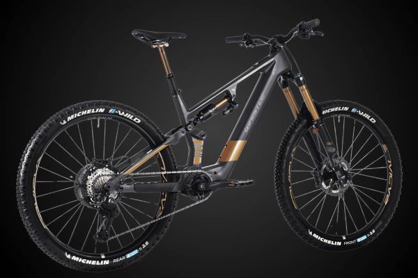 Whistle AXR 2026: así entra en la guerra de las e-MTB más potentes con el nuevo Avinox M2S