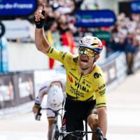 Wout van Aert rompe el guion en la París-Roubaix 2026 y deja a Pogacar sin su Monumento a golpe de sprint