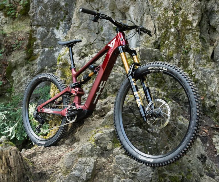 YT Industries democratiza el motor Avinox M2S: así es la nueva Decoy X Core desde 4.499 euros